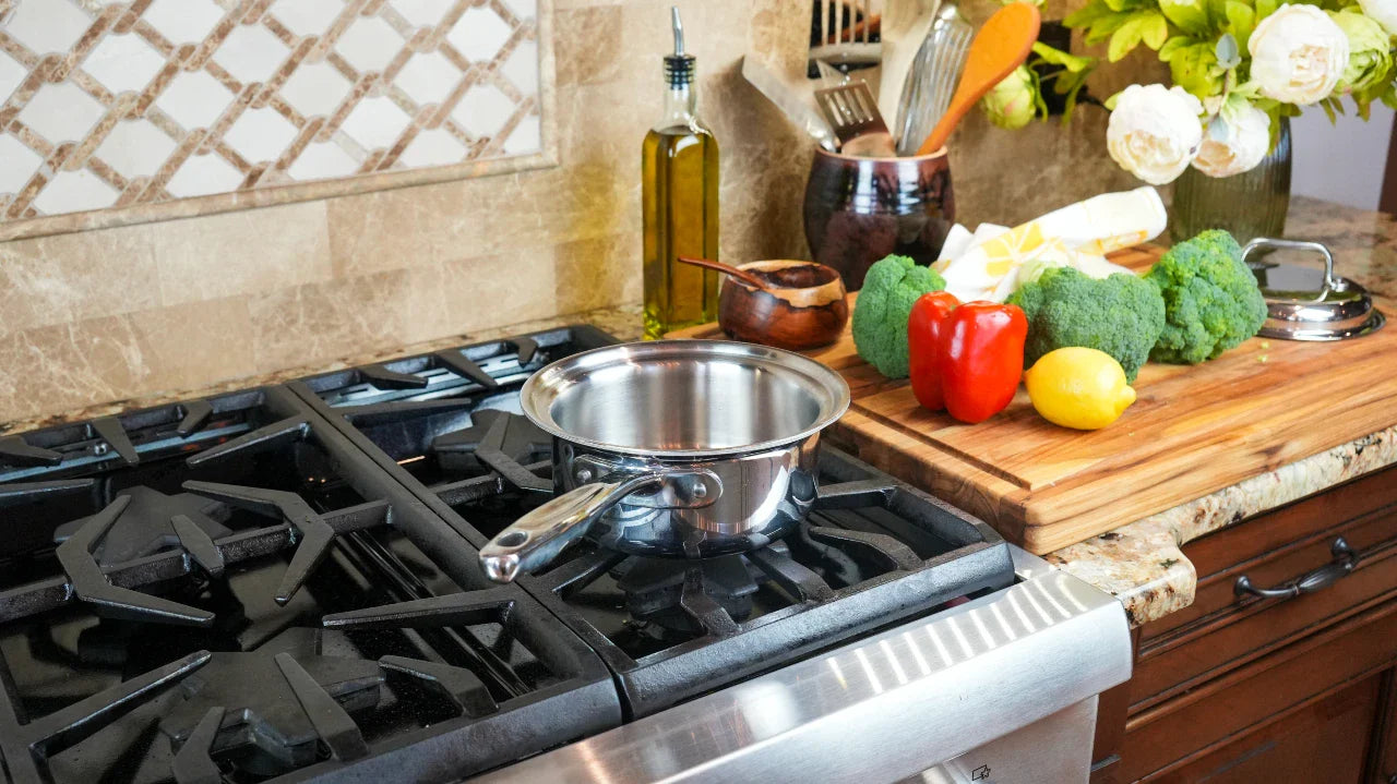 1.75 Quart Saucepan with Cover