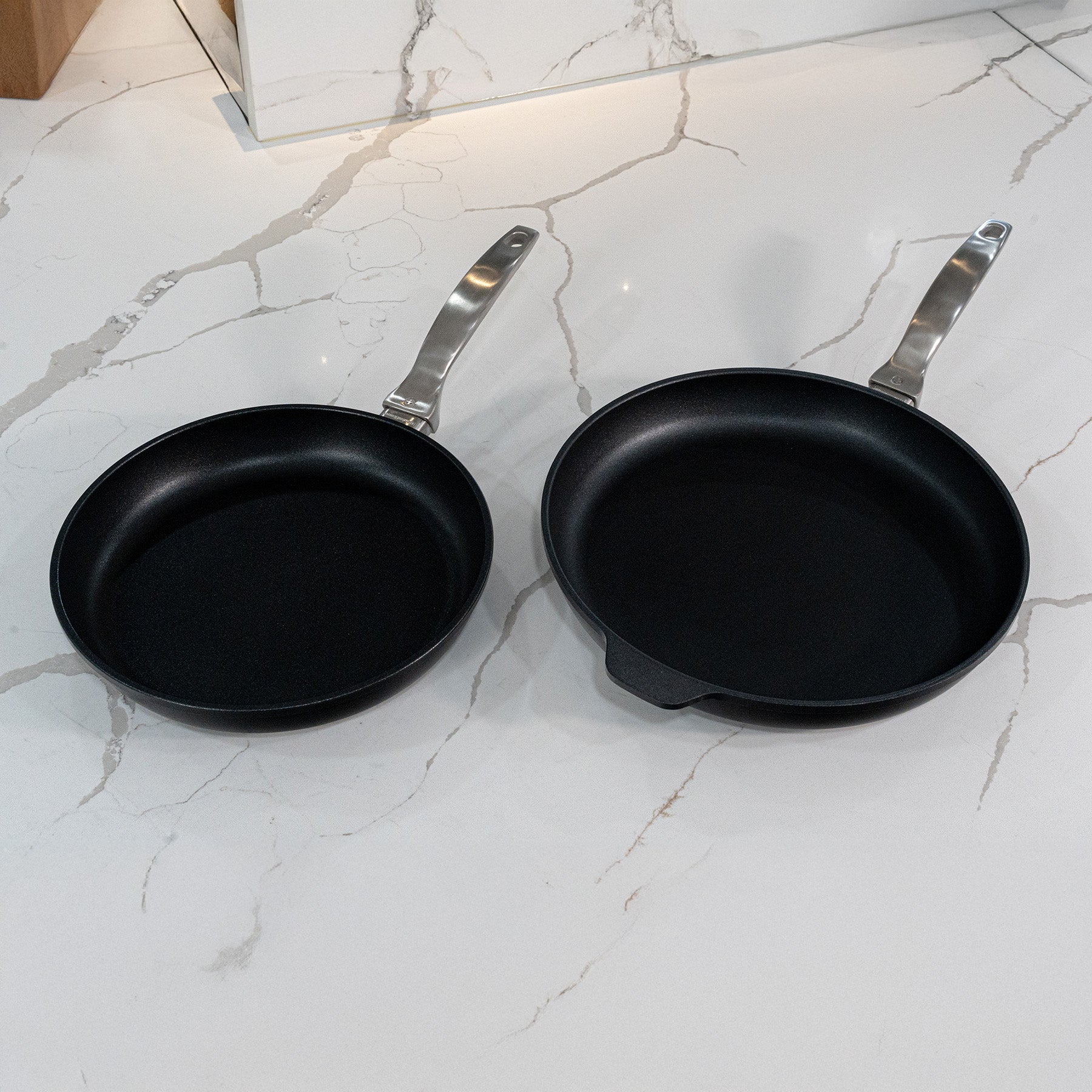 CHD Nonstick 9.5" & 11" 2-Piece Set - Fry Pan Duo | Made in Switzerland