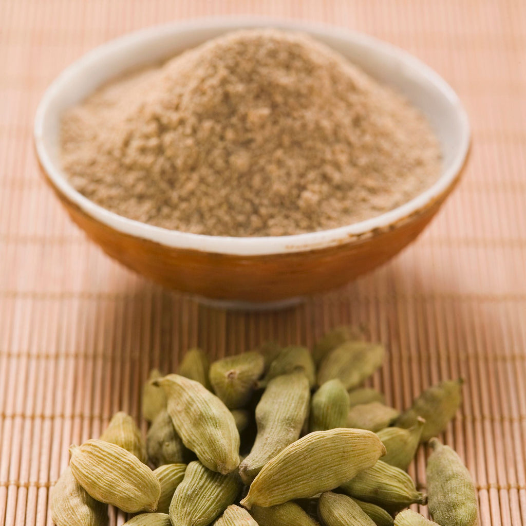 Organic Cardamom Powder — USDA Certified, Non-GMO | Chai, Baking & Golden Milk
