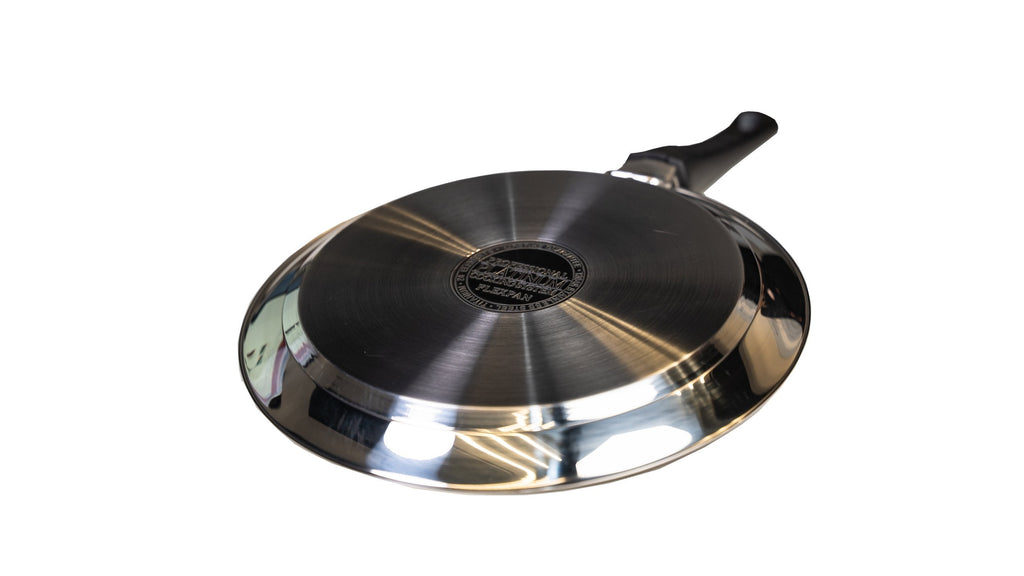 Platinum Flex Pan — Space-Saving Design, Seamless Cooking Versatility