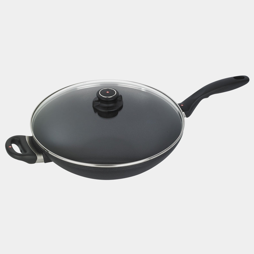 XD Nonstick Wok with Glass Lid | Made in Switzerland