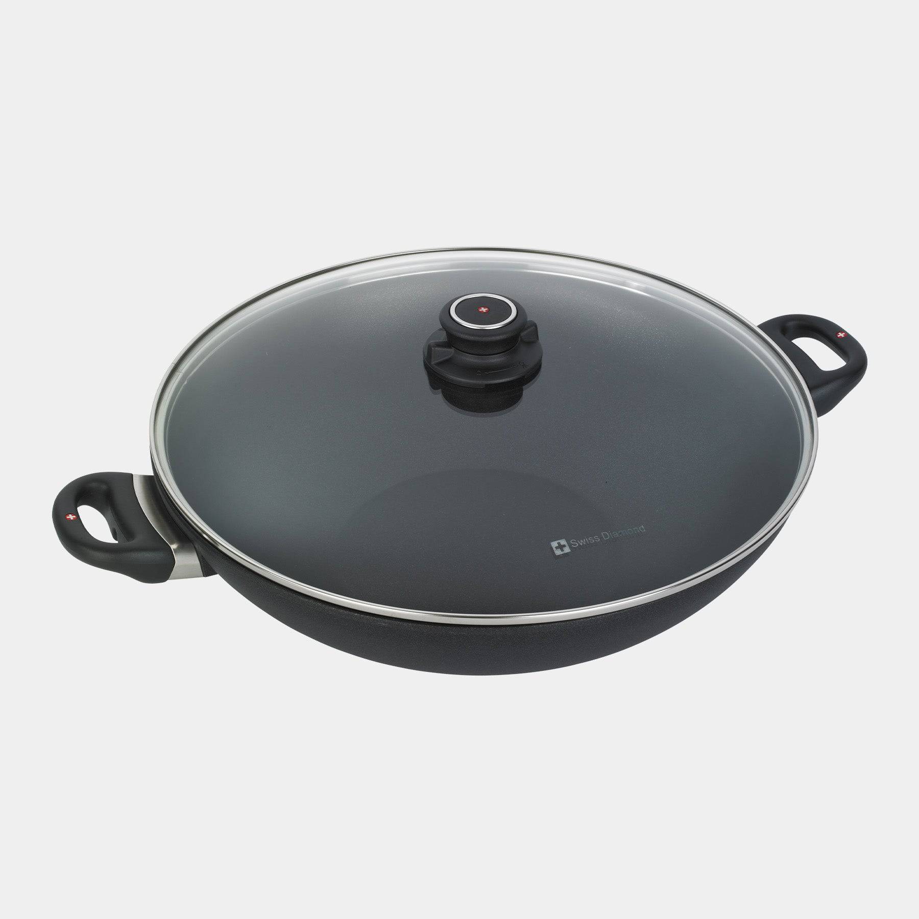 XD Nonstick Wok with Glass Lid | Made in Switzerland