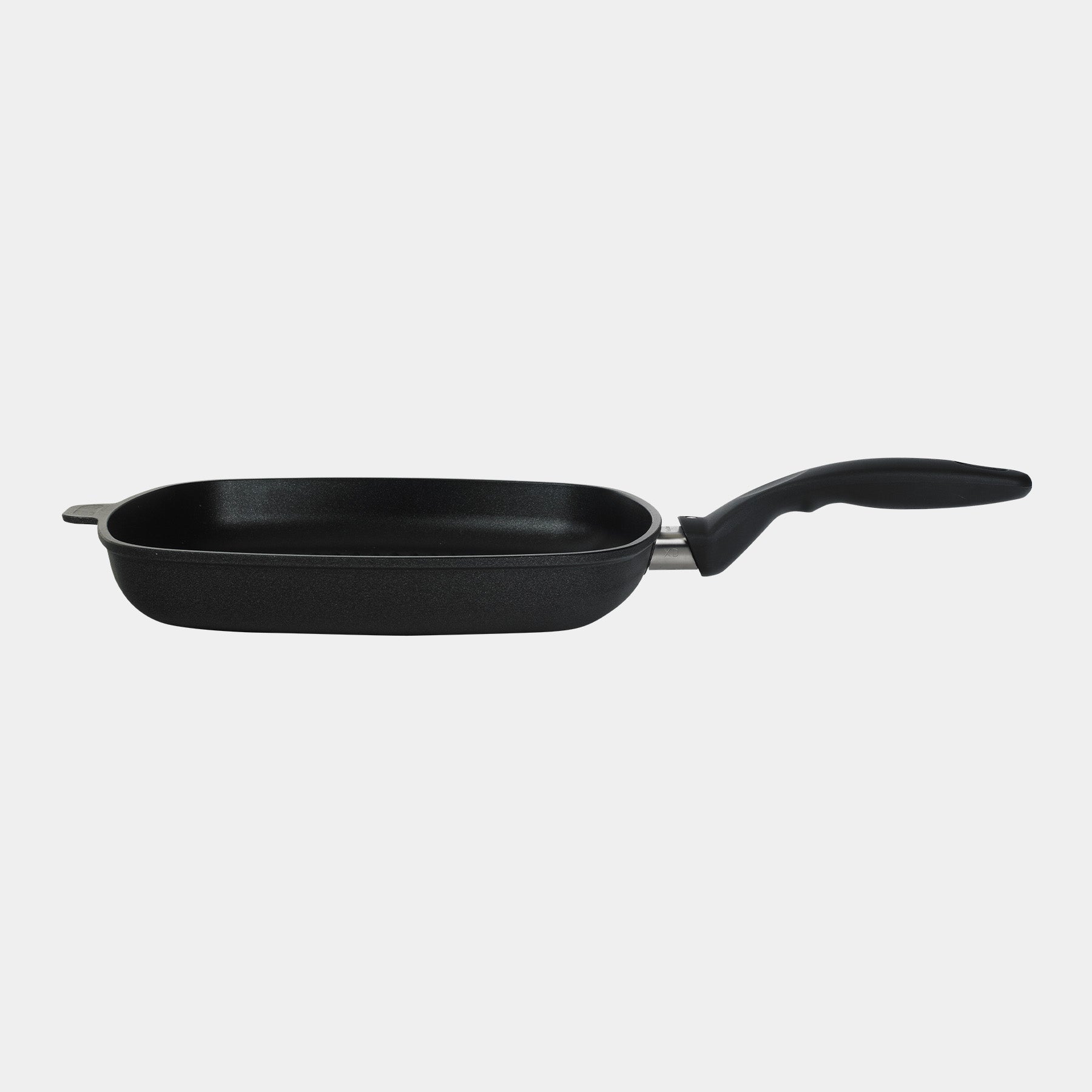 XD Nonstick Square Grill Pan | Made in Switzerland