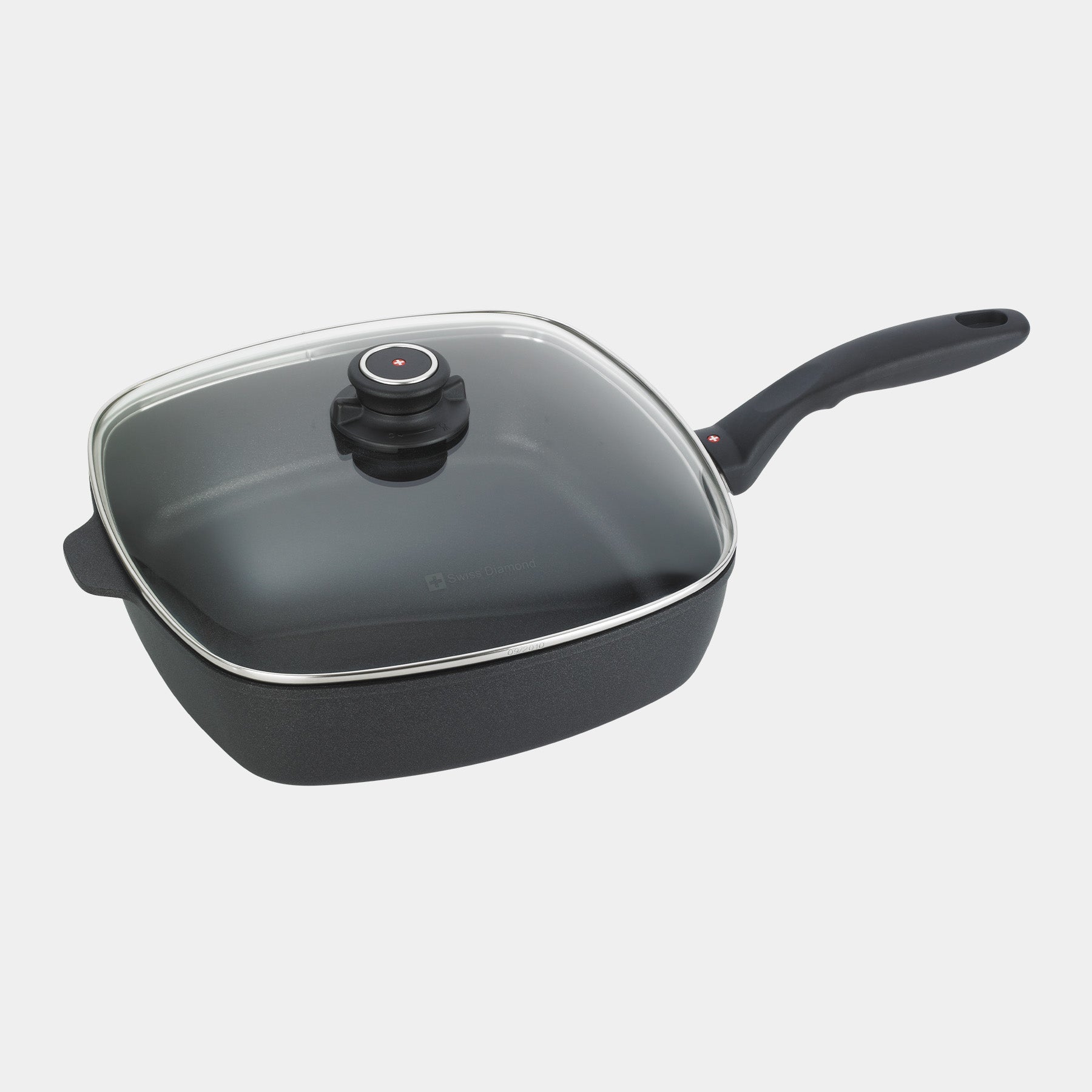 XD Nonstick Square Saute Pan with Glass Lid | Made in Switzerland